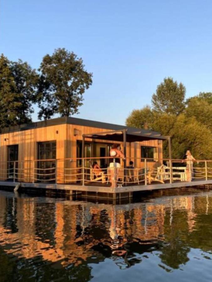 Seinehouse - Maison Flottante Vaux-Sur-Seine エクステリア 写真